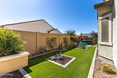 18427 W Clinton Street, Surprise, AZ 85388 - Photo 33