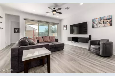 18427 W Clinton Street, Surprise, AZ 85388 - Photo 9