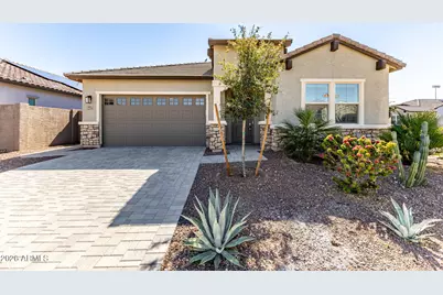 18427 W Clinton Street, Surprise, AZ 85388 - Photo 1