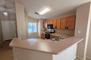 15752 W Yavapai St, Goodyear, AZ 85338 - Photo 5