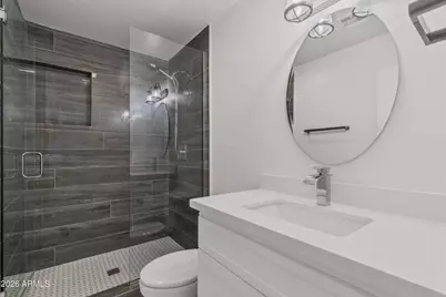 3938 E Cheery Lynn Road, Phoenix, AZ 85018 - Photo 33