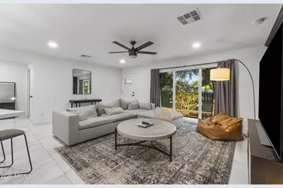 3938 E Cheery Lynn Road, Phoenix, AZ 85018 - Photo 13