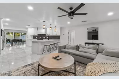 3938 E Cheery Lynn Road, Phoenix, AZ 85018 - Photo 15