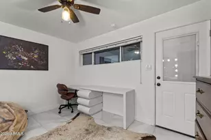 3938 E Cheery Lynn Rd, Phoenix, AZ 85018 - Photo 31