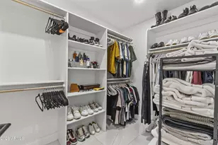 3938 E Cheery Lynn Rd, Phoenix, AZ 85018 - Photo 23