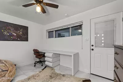 3938 E Cheery Lynn Road, Phoenix, AZ 85018 - Photo 31