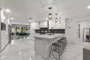 3938 E Cheery Lynn Rd, Phoenix, AZ 85018 - Photo 3