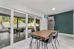 3938 E Cheery Lynn Rd, Phoenix, AZ 85018 - Photo 19