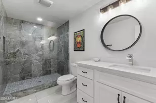 3938 E Cheery Lynn Rd, Phoenix, AZ 85018 - Photo 29