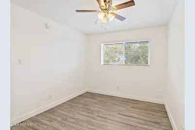 1707 N 18th Street #B11, Phoenix, AZ 85006 - Photo 17