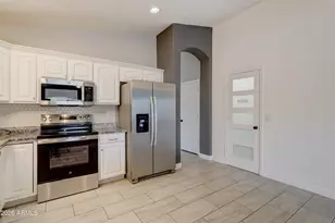 42252 W Colby Dr, Maricopa, AZ 85138 - Photo 9