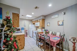 9009 W Elm St, Phoenix, AZ 85037 - Photo 9