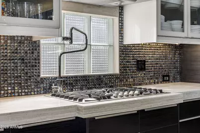 8614 E Berridge Lane, Scottsdale, AZ 85250 - Photo 13