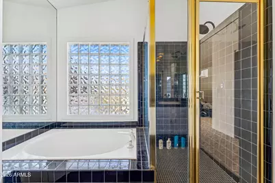 1002 E Coral Gables Drive, Phoenix, AZ 85022 - Photo 15