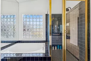 1002 E Coral Gables Dr, Phoenix, AZ 85022 - Photo 15