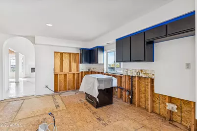 1002 E Coral Gables Drive, Phoenix, AZ 85022 - Photo 9