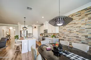 4268 W Dayflower Dr, San Tan Valley, AZ 85144 - Photo 31