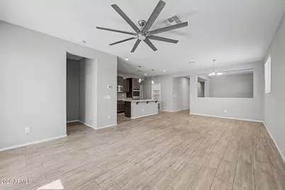 18167 W Robin Lane, Surprise, AZ 85387 - Photo 7