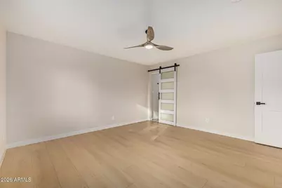 11801 N 37th Way, Phoenix, AZ 85028 - Photo 19