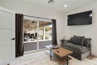 8419 E Edgemont Avenue, Scottsdale, AZ 85257 - Photo 7