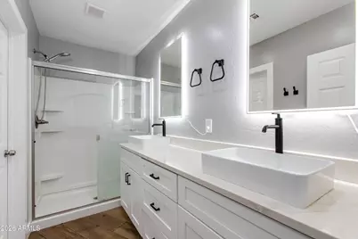 3818 N 32nd Place, Phoenix, AZ 85018 - Photo 31