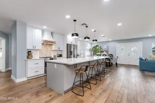 3818 N 32nd Pl, Phoenix, AZ 85018 - Photo 13