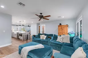 3818 N 32nd Pl, Phoenix, AZ 85018 - Photo 19