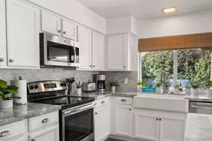 7526 N VÃ­a De La Campana B --, Scottsdale, AZ 85258 - Photo 13