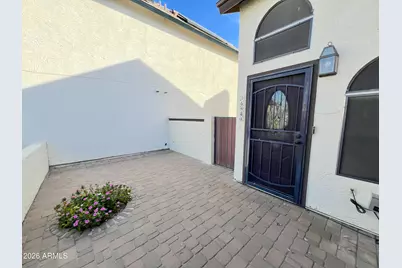 16481 N 67th Lane, Peoria, AZ 85382 - Photo 3