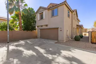 911 E Agua Fria Ln, Avondale, AZ 85323 - Photo 1