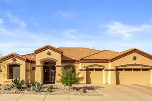 9718 E Inglewood Cir, Mesa, AZ 85207 - Photo 1