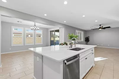 550 E Zion Place, Chandler, AZ 85249 - Photo 9