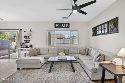 118 W Dragon Tree Avenue, Queen Creek, AZ 85140 - Photo 9