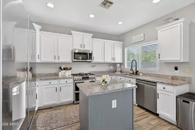 118 W Dragon Tree Avenue, Queen Creek, AZ 85140 - Photo 11