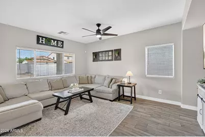 118 W Dragon Tree Avenue, Queen Creek, AZ 85140 - Photo 5