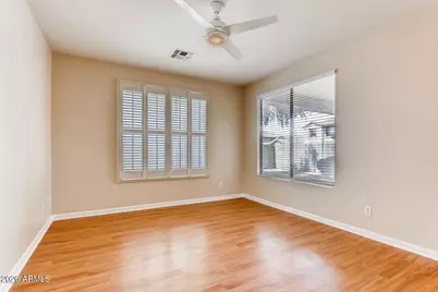 15261 W Custer Lane, Surprise, AZ 85379 - Photo 13