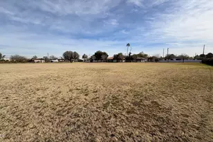 9427 S 51st Ave, Laveen, AZ 85339 - Photo 19