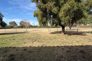 9427 S 51st Ave, Laveen, AZ 85339 - Photo 25