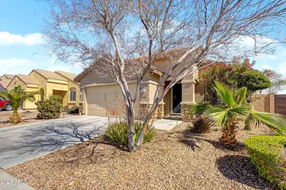 8231 S 70th Drive, Laveen, AZ 85339 - Photo 3