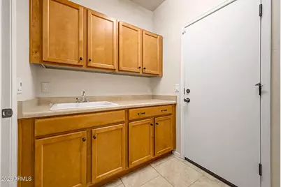 8231 S 70th Drive, Laveen, AZ 85339 - Photo 23