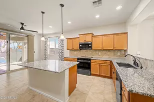 8231 S 70th Dr, Laveen, AZ 85339 - Photo 7