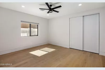 4224 N 35th Place, Phoenix, AZ 85018 - Photo 17