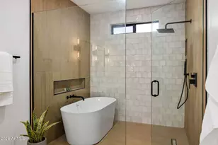 4224 N 35th Pl, Phoenix, AZ 85018 - Photo 15