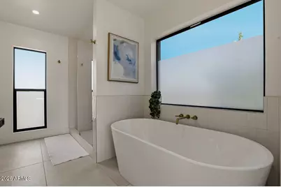 6516 N 43rd Place, Paradise Valley, AZ 85253 - Photo 15