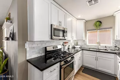 2429 E Indianola Avenue, Phoenix, AZ 85016 - Photo 5