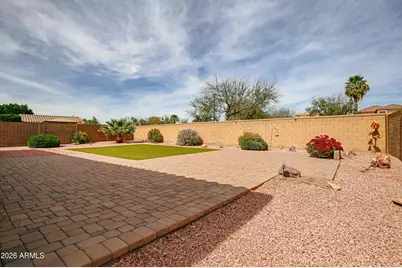 17774 W Dahlia Drive, Surprise, AZ 85388 - Photo 33