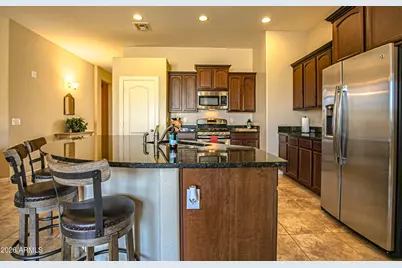 17774 W Dahlia Drive, Surprise, AZ 85388 - Photo 19