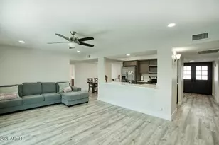 14811 N 55th Ave, Glendale, AZ 85306 - Photo 11