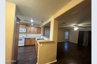 10289 N 115th Drive, Youngtown, AZ 85363 - Photo 7