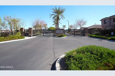 114 E Prescott Drive, Chandler, AZ 85249 - Photo 71